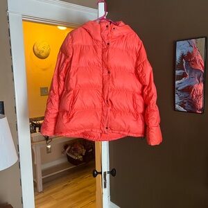 White Goose Down Lululemon Puffer Jacket